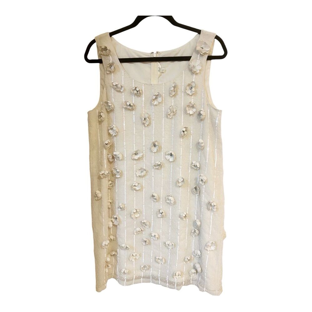 Geode ModCloth 3D Flower Shift Dress Beaded Sleeveless Sz L Color - Ecru